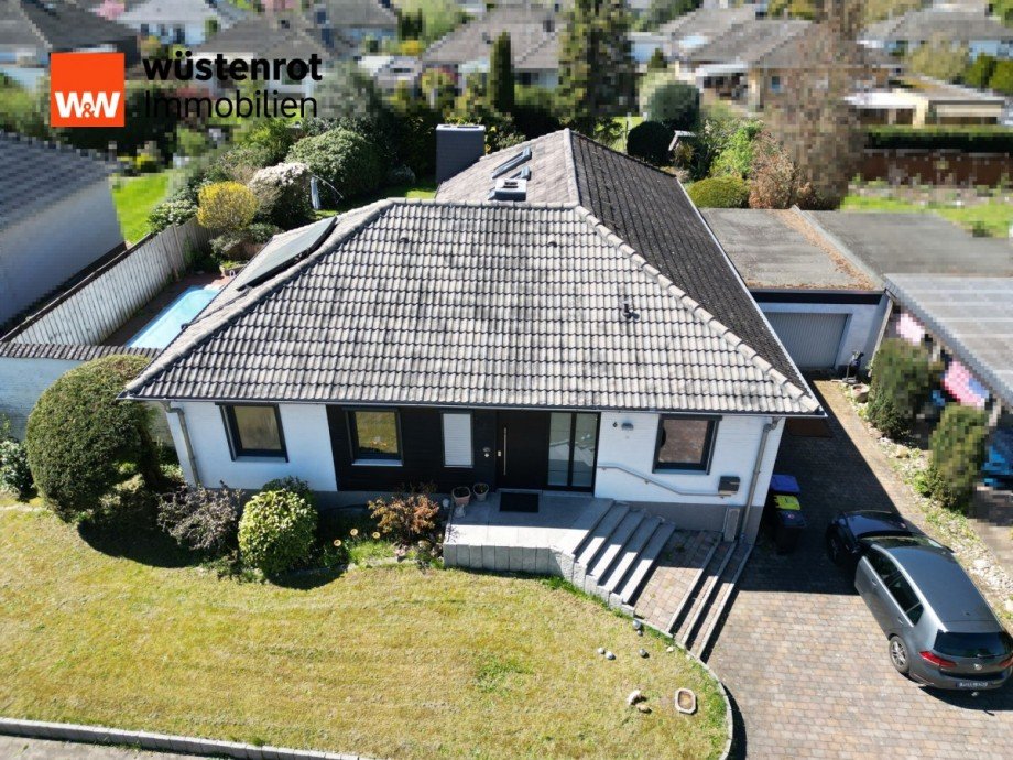 Drohne1 Einfamilienhaus Wedemark