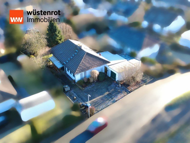 Titelbild Portale Hameln Bungalow Freistehender Bungalow mit Einliegerwohnung und vielseitigen Nutzungsm�glichkeiten