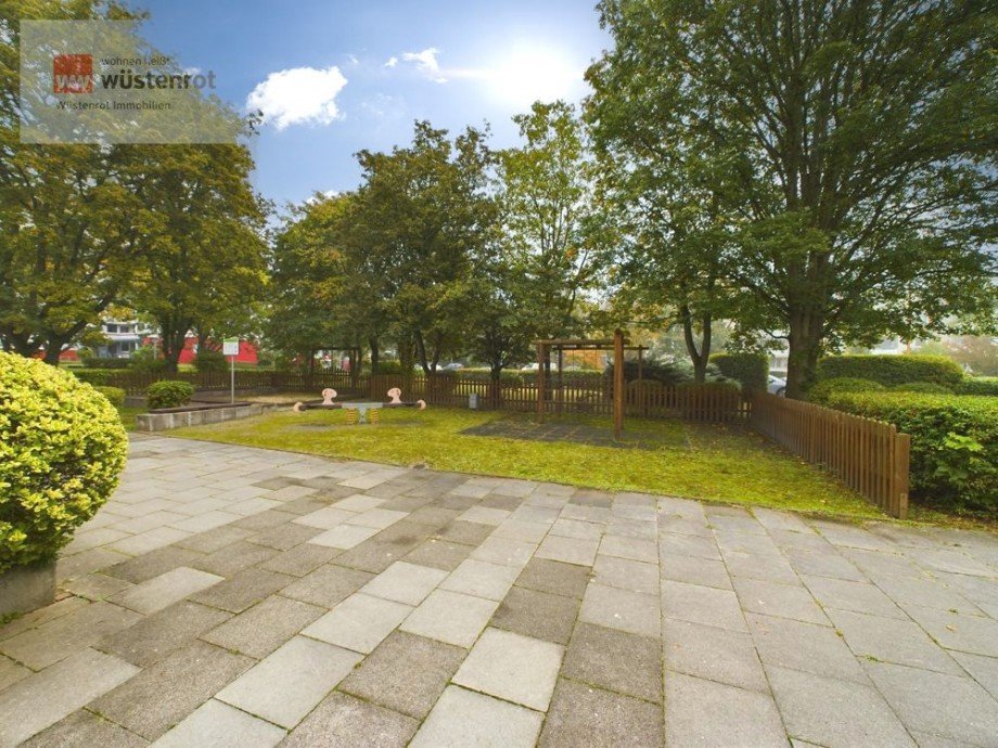 kleiner Spielplatz Etagenwohnung Laatzen