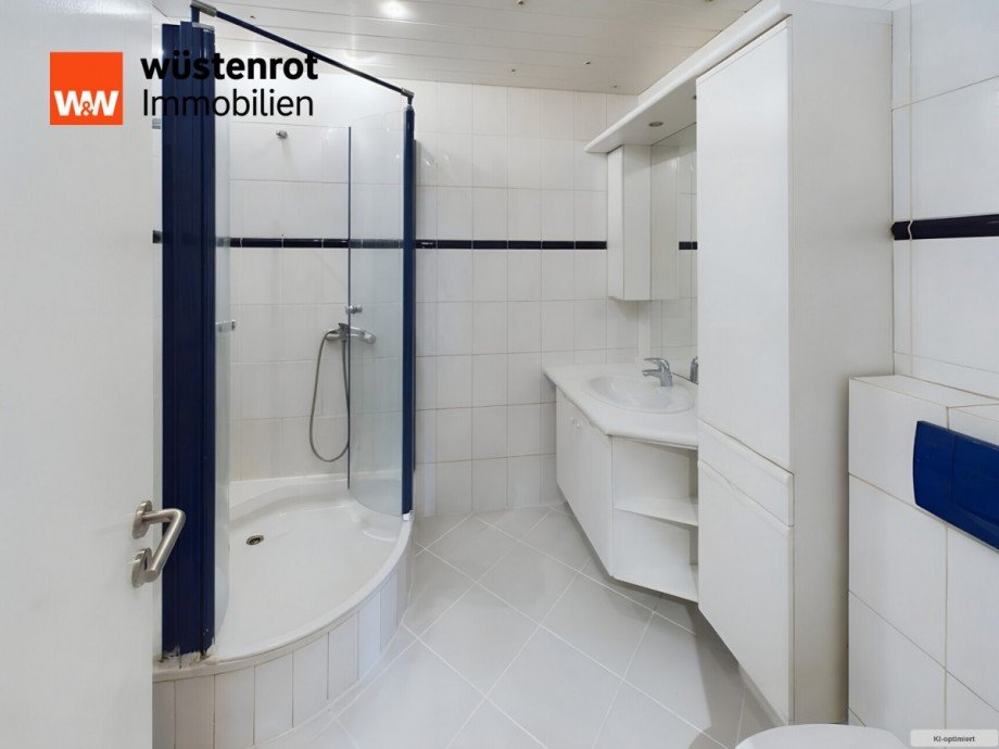 Bad mit Dusche Erdgeschosswohnung Hannover