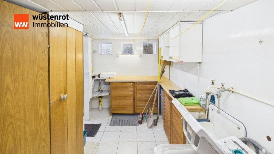 HWR / Nebeneingang Reihenmittelhaus Langenhagen