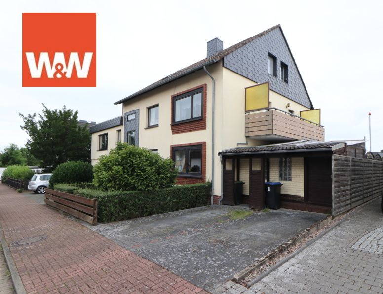 Giebelseite rechts Mehrfamilienhaus Hagenburg / Altenhagen