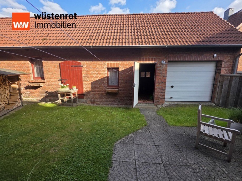 Nebengeb�ude Doppelhaush�lfte Obernkirchen