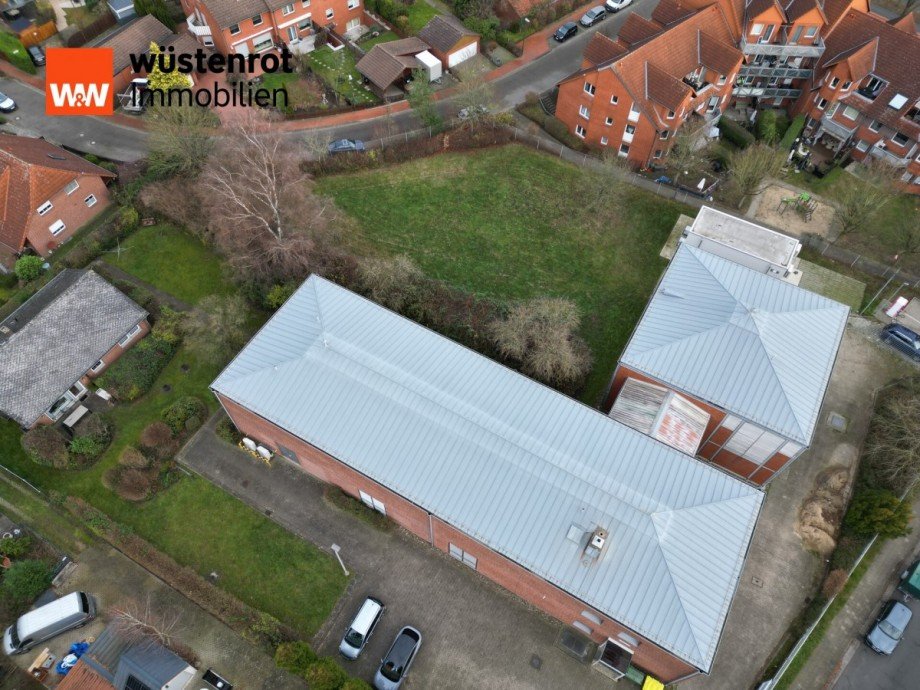 Westansicht Gewerbegrundst�ck Langenhagen