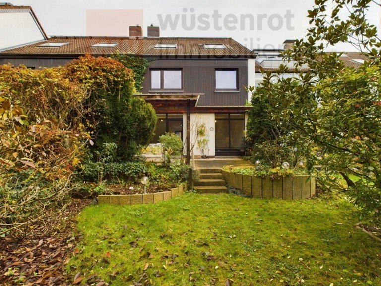Gartenansicht Langenhagen Reihenmittelhaus Charmantes Reihenmittelhaus in Top-Lage - Perfekt f�r junge Familien