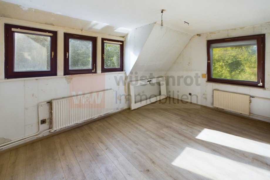Schlafzimmer Eltern Einfamilienhaus Hannover / Misburg-Nord