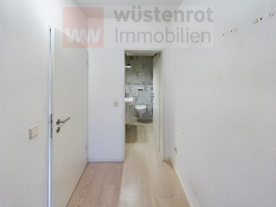 Flur+G�ste-WC Reihenmittelhaus Langenhagen