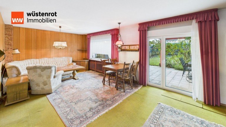 Wohnzimmer vorher Langenhagen Reihenmittelhaus Beliebte Lage mit kurzen Wegen: Versetztes RMH in Langenhagen - Garage, Garten & B�cker um die Ecke