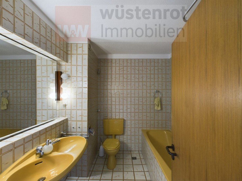 Bad OG mit Wanne/Dusche Reihenmittelhaus Langenhagen