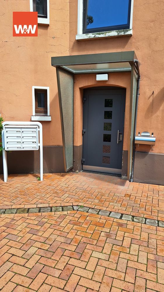 Hauseingangst�r Mehrfamilienhaus Hannover