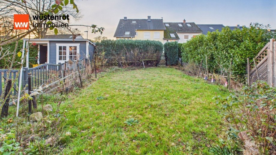 Garten vorher Reihenmittelhaus Langenhagen