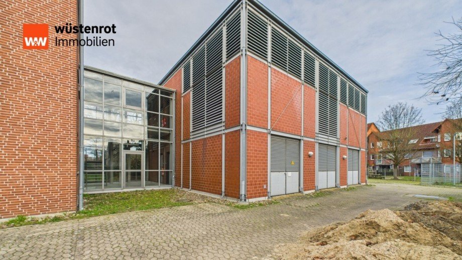 Verbindungstrakt Gewerbegrundst�ck Langenhagen