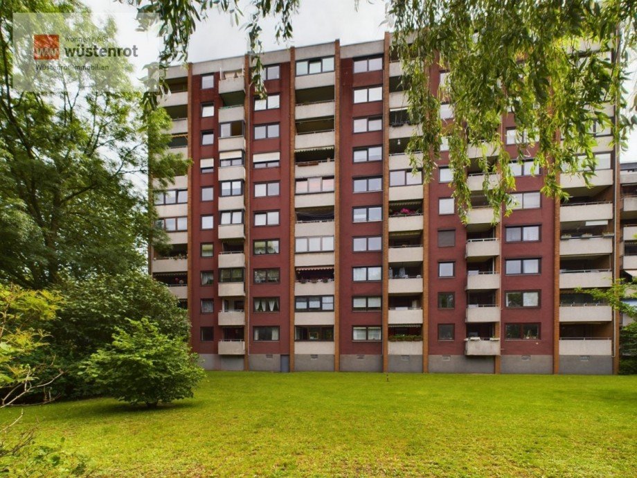 Westseite gesamt Erdgeschosswohnung Hannover