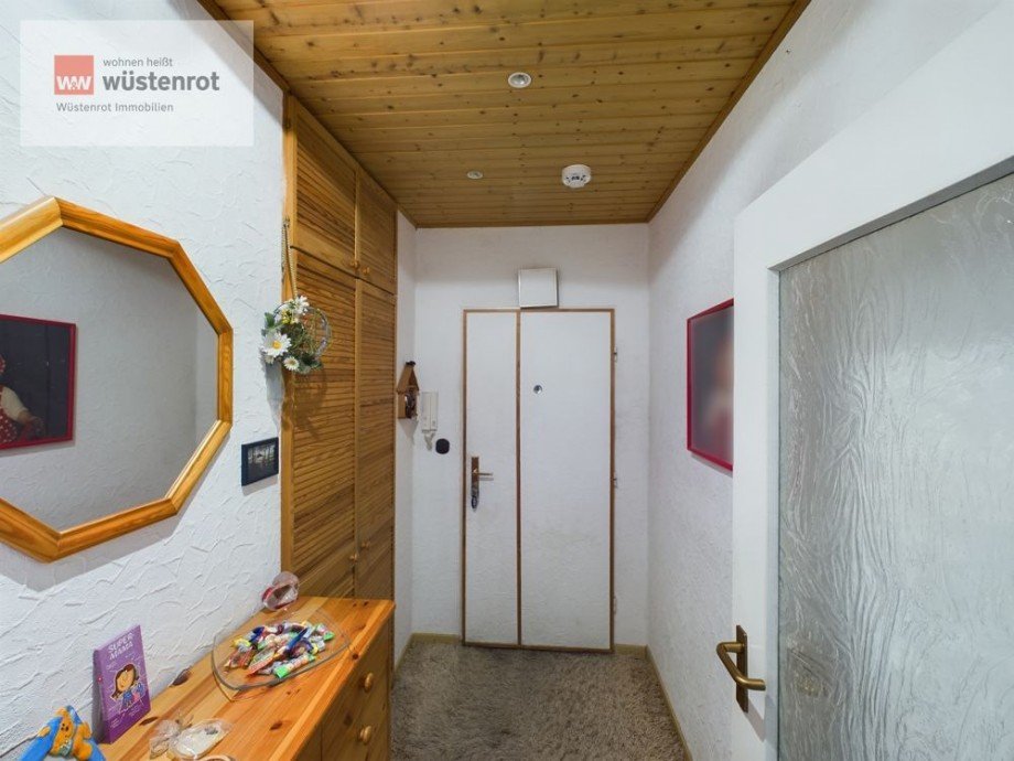 Flur 1 Etagenwohnung Laatzen